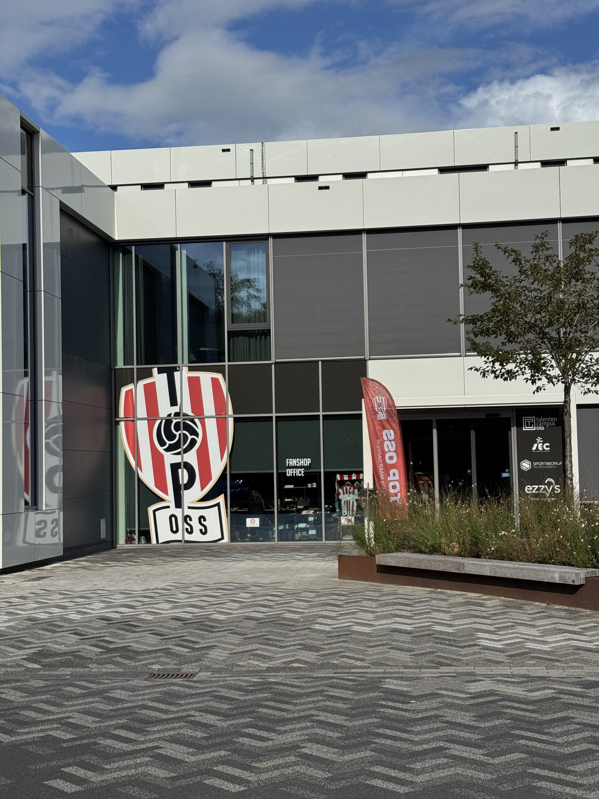 TOP Oss